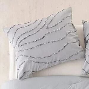 Urban Outfitters Margot Tufted Floral Blue Sham - New